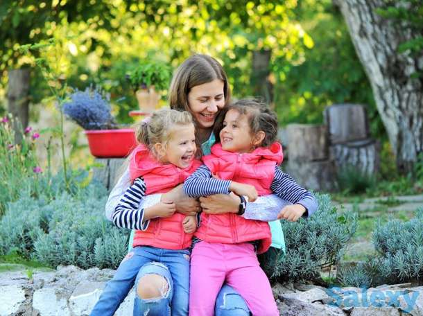 Няня для близнецов, фотография 1