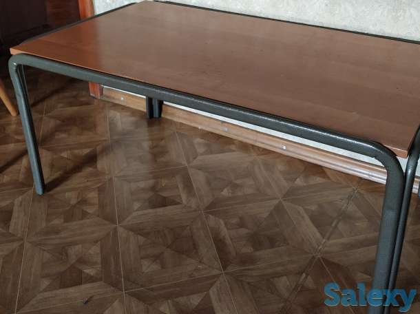 продам журнальный столик, фотография 1