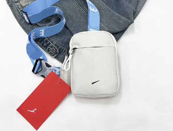 Мини сумка через плечо, фотография 4