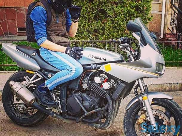 Продам Yamaha  fz 400, фотография 1