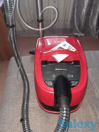 Продам Пылесос Bosch, фотография 1