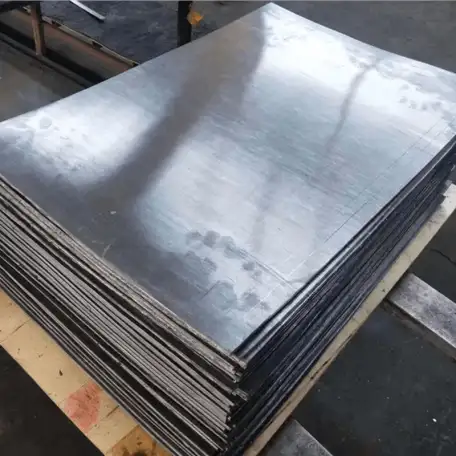 Свинцовый лист Размер: 0.5х1; 0.5х1.2; 0.6х1... мм, фотография 1