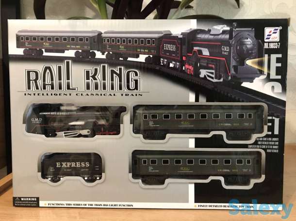 Железная дорога. Поезд + 3 вагона (на батарейках), фотография 1