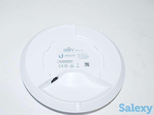 Ubiquiti UniFi AP AC Lite, фотография 3