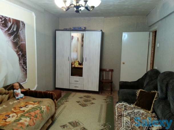 3-комнатная квартира, 68 м², 4/5 эт., Питерских Коммунаров 9, фотография 2