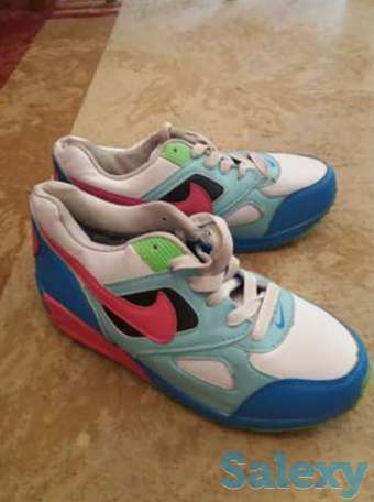 Спортивная обувь, фотография 1