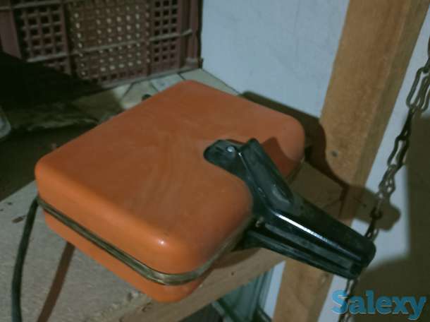 Продается вафельница, фотография 1