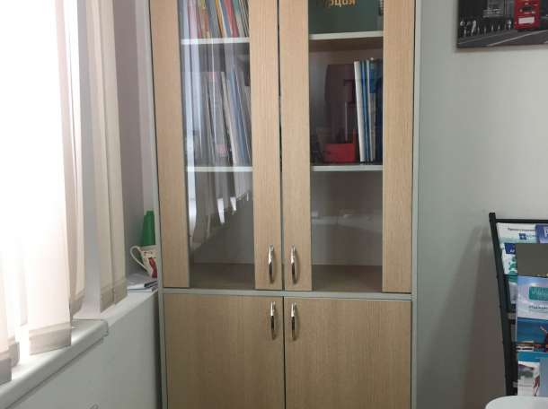 Офисный шкаф в отличном состоянии недорого, фотография 1