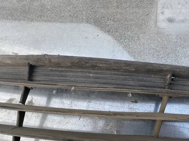 Решетка радиатора нижняя Solaris, фотография 3