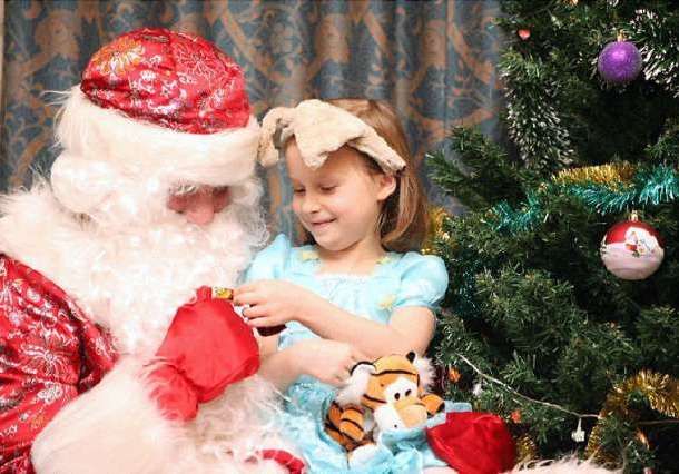 Дед Мороз и снегурочка подарят Вам праздник. , фотография 1