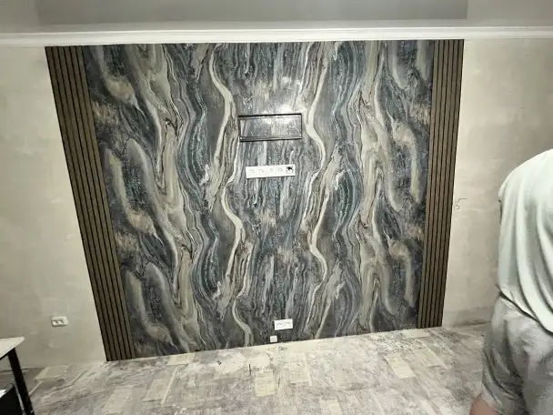 Установка гибкого мрамора, бамбуковых панелей, шпон панелей и мдф панелей  Тв зон Прихожих  Кухонных фартуков Проработка, фотография 1