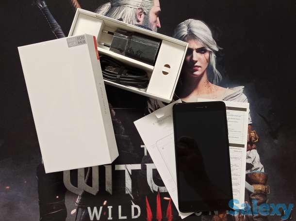 Продам Sony PlayStation 4 Slim 1 Tb + в подарок Смартфон, фотография 4