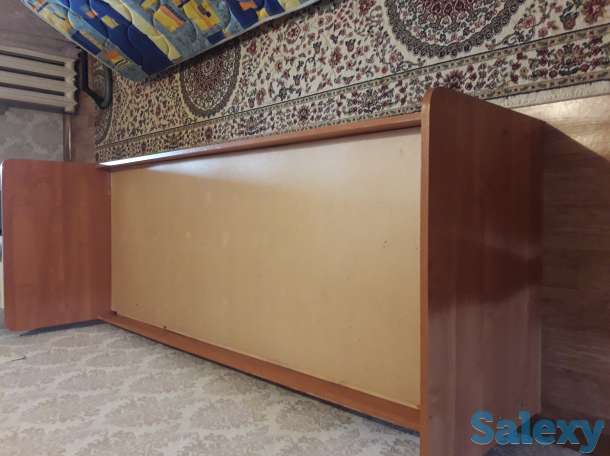 продам б/у кровать, фотография 1