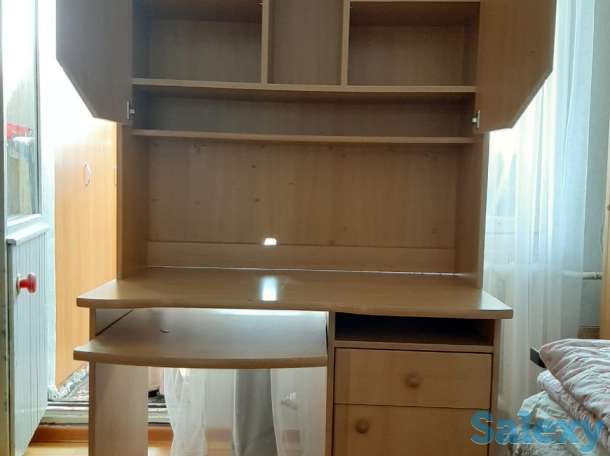 Рабочий стол, фотография 2