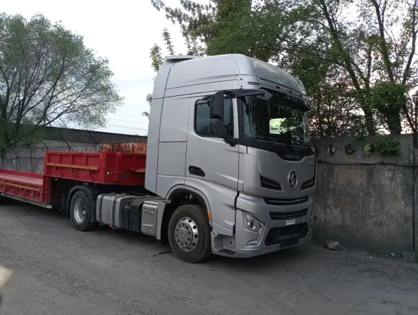 тягачи, фотография 2