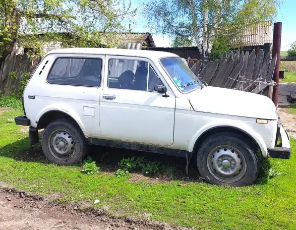 Продам Ниву Лада 4x4 2131 Нива, фотография 1
