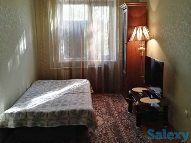 Уютная 1 комнатная квартира в центре, проспект Абулхаир Хана 58/2, фотография 1