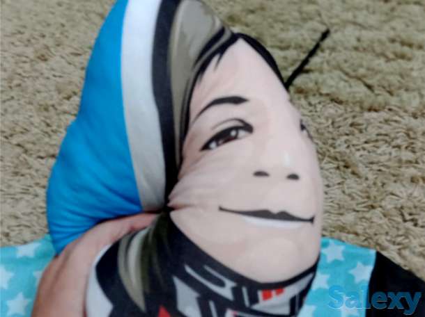 Портреты в мультяшном стиле на футболках, кружках, на пряниках и тортах, фотография 6