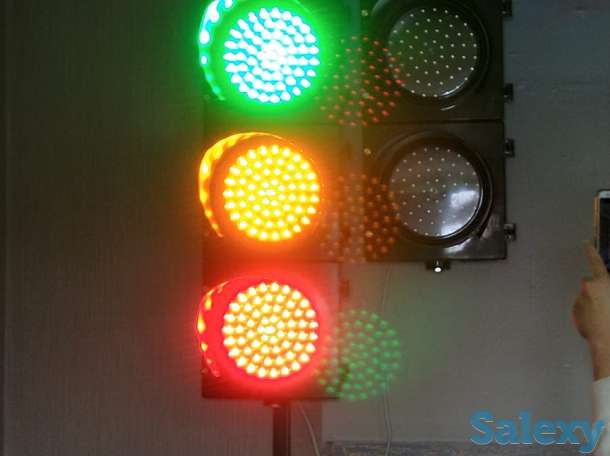 Транспортный светодиодный светофор ø 200 мм, фотография 3