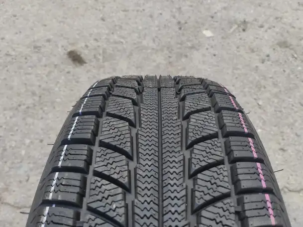 215.60.16 Triangle TR777 99H, фотография 2