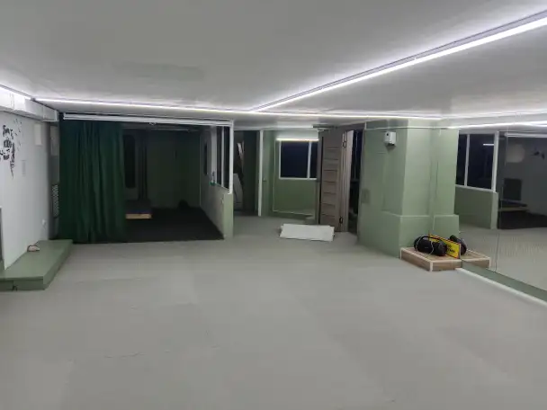 Продам коммерческую недвижимость 150м, Бауржана Момышулы 18/1, фотография 2