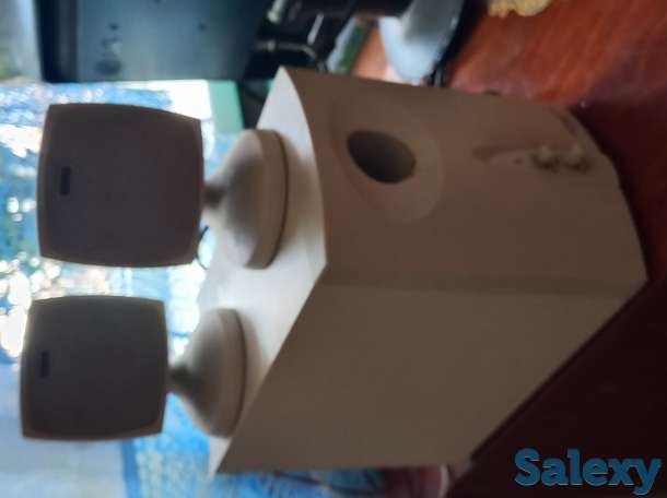 Колонки, фотография 1