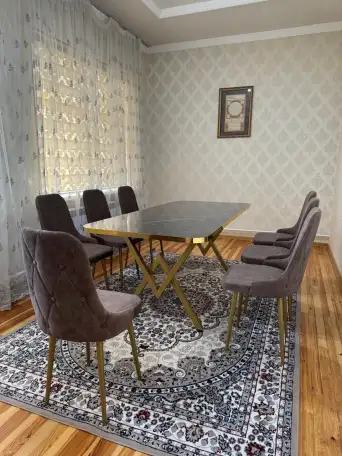 Стол и стулья, фотография 12