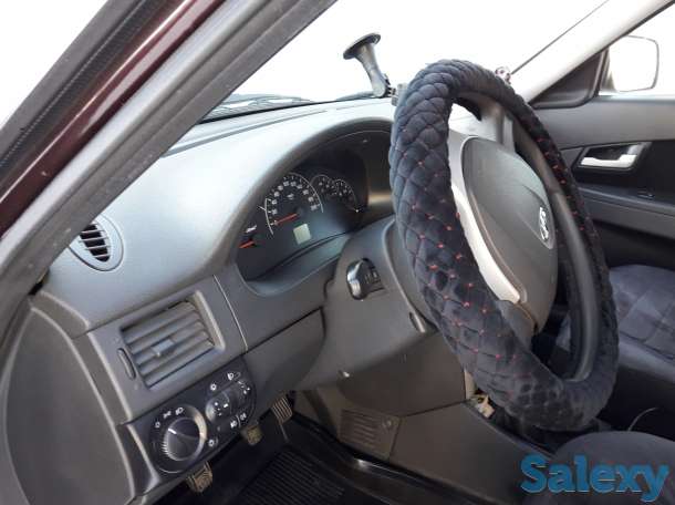 Продам Приору универсал,в отличном состоянии, фотография 8