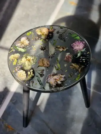 Продам стол из смолы, фотография 1