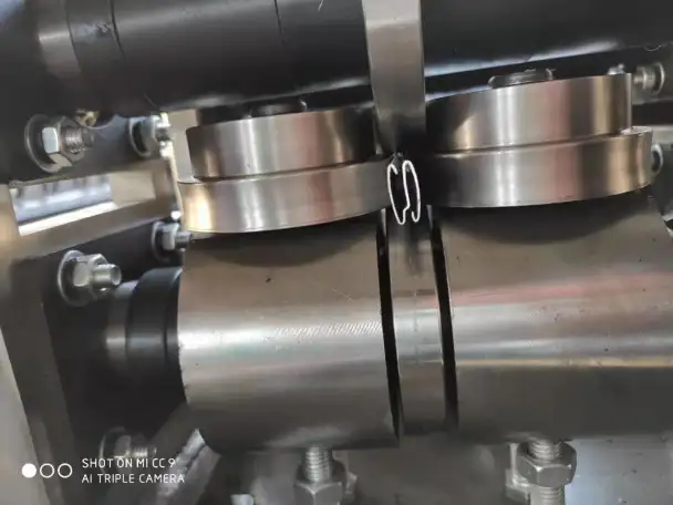 Оборудование для производства S-профилей, фотография 1