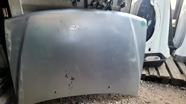 Капот  Mitsubishi  Montero Sport, фотография 1