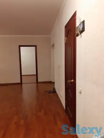 продам 4-комнатную квартиру с хорошим ремонтом в хорошем районе, фотография 7