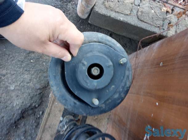 Стойки амортизаторов Ниссан Цефиро 32.б/у., фотография 5