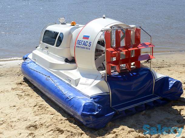 катер на воздушной подушке, фотография 5