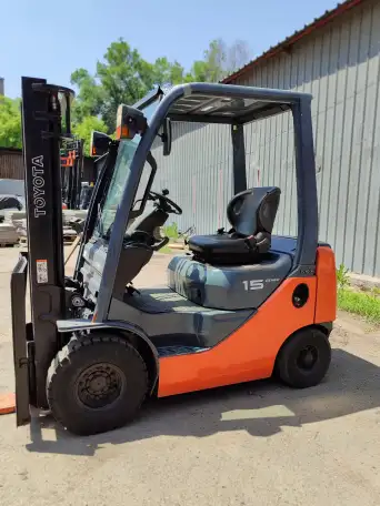 Вилочный погрузчик Toyota 8FG15 из Японии, фотография 4
