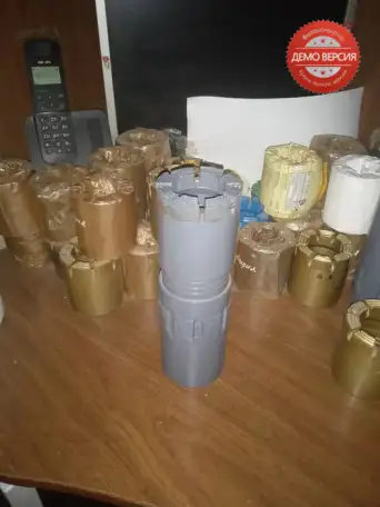 продам алмазные буровые коронки и расширители NQ, фотография 3