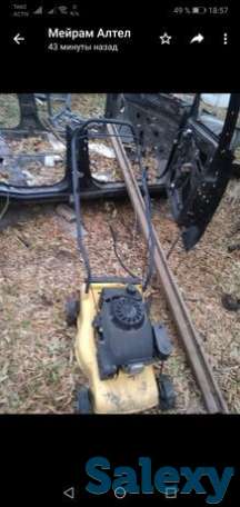 Газонокосилка бензиновая, фотография 1