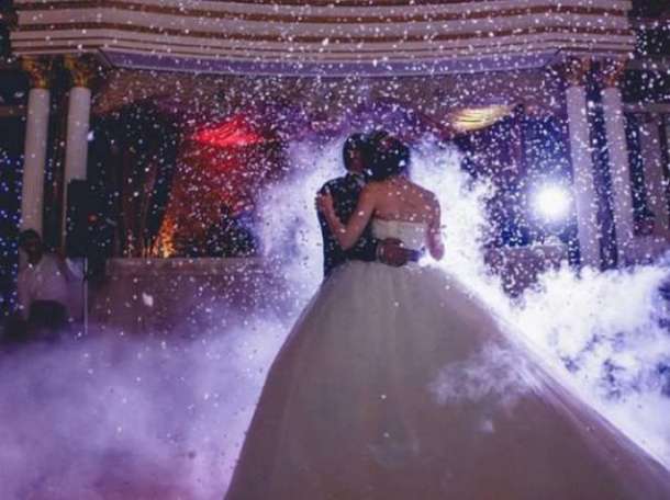 Тяжелый дым, шоу мыльных пузырей, фейрверк , фотография 1