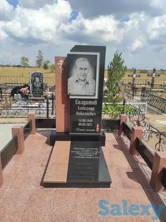 Памятники и надгробия, фотография 6