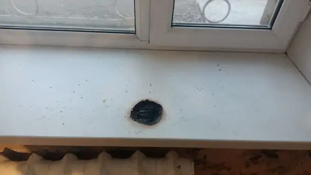 заменить пластиковый подоконник, сгорел немного, фотография 1