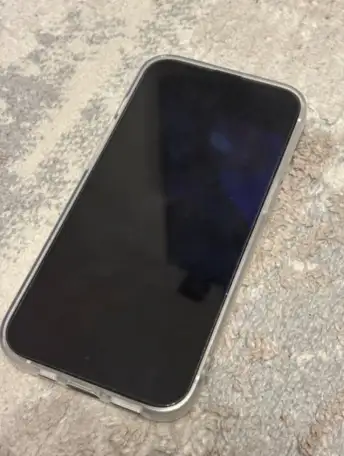 Продам айфон 13, фотография 1