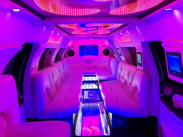 Прокат на свадьбу лимузин CADILLAC ESCALADE, фотография 3