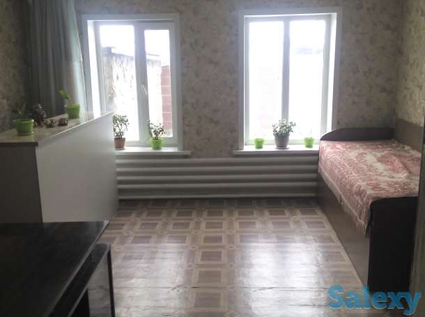 Дом на станции 3 коме, баня, гараж, летн кухня, ход постройки, с/у в доме, погреб, бассейн,  6 соток, сад, огород., фотография 1