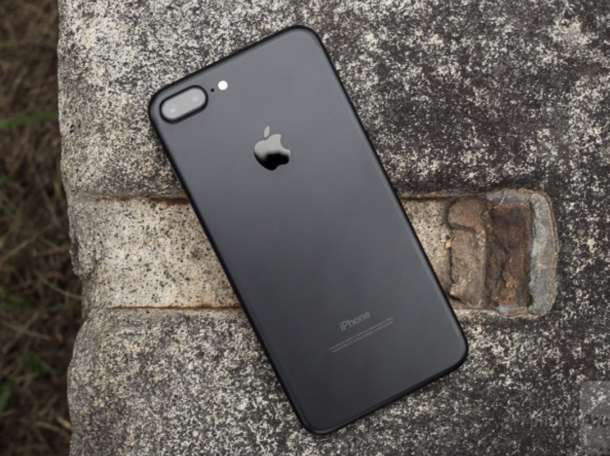 Продам айфон 7+, фотография 1