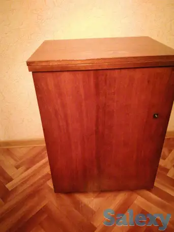 Продам швейную машинку Чайка, фотография 1