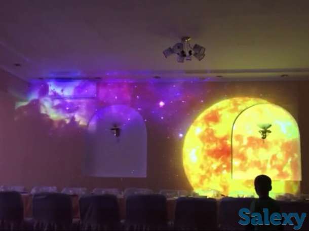 Проектор + компьютер + видеомонтаж = создают красивые визуальные видеопроекции прямо на стену внутри ресторана или кафе., фотография 5