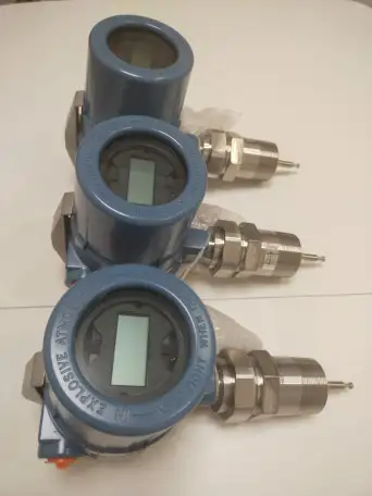 КИПиА  складские остатки с хранения, фотография 2