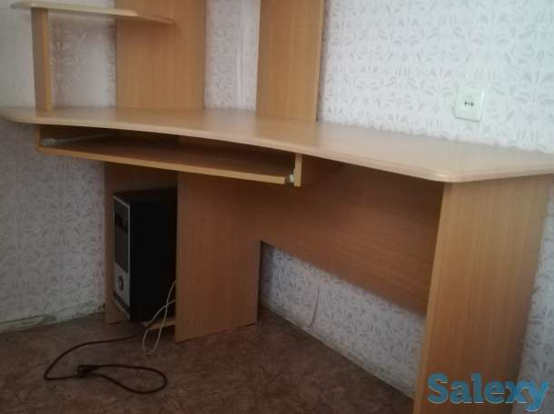 Продам ПК стол угловой, фотография 1