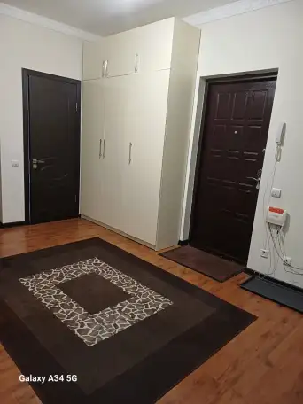 Продам квартиру 3-х комнатную, ул. Кенесарыхана 54/, фотография 2