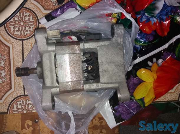 Продам два двигателя на машинку автомат мадели LG с загрузкой на 5кг и VEKO с загрузкой 6кг, фотография 2